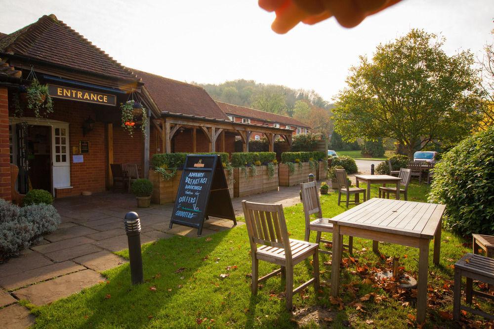 The White Hart Otel Stockbridge  Dış mekan fotoğraf
