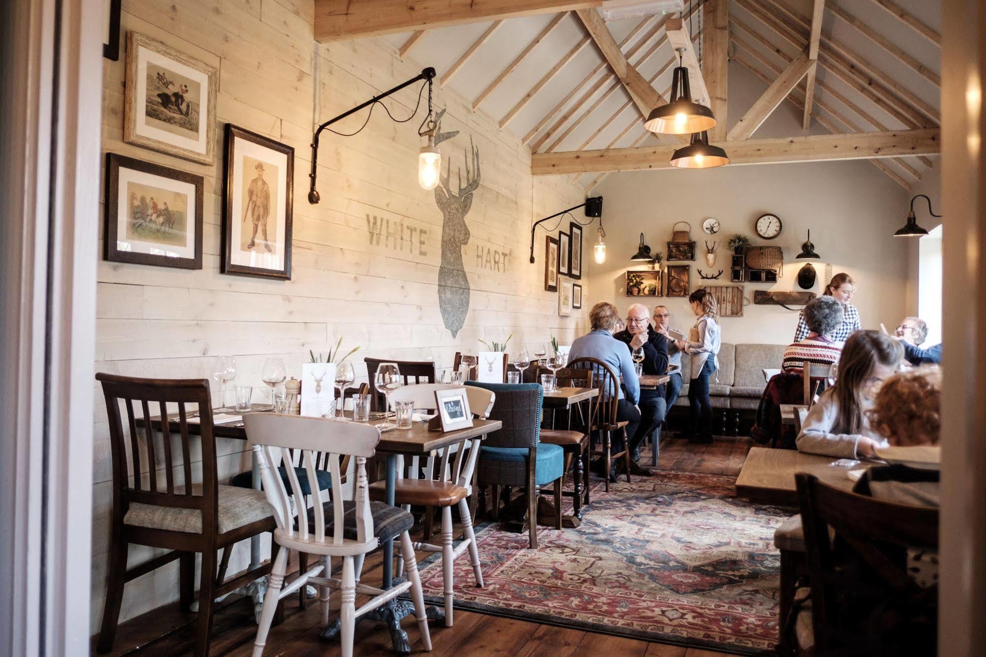 The White Hart Otel Stockbridge  Dış mekan fotoğraf