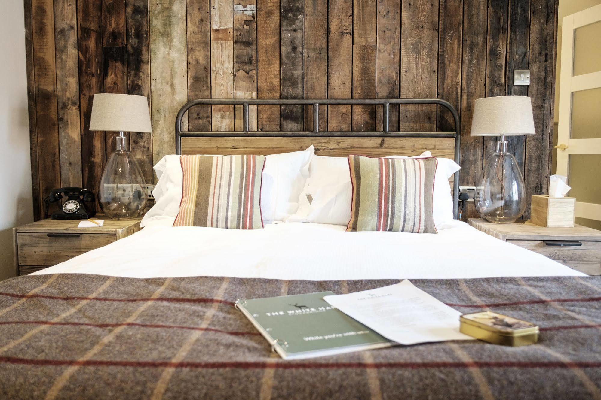 The White Hart Otel Stockbridge  Dış mekan fotoğraf