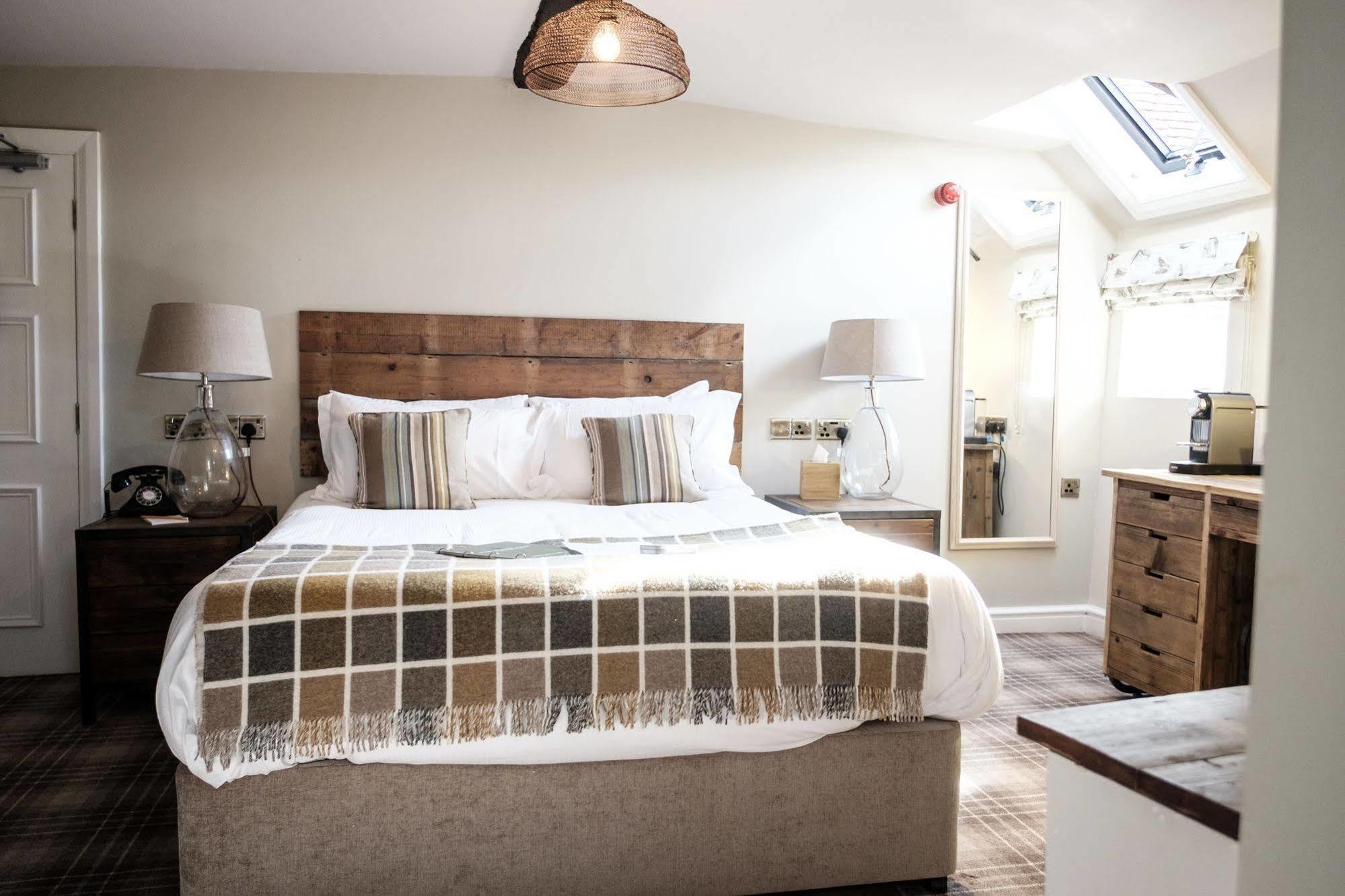 The White Hart Otel Stockbridge  Dış mekan fotoğraf